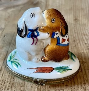Limoges France リモージュボックス peint main ベビー リモージュボックス 空色と金彩 | 手描き花柄・大きめサイズ