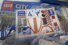 LEGO 60104 CITY Airport Passenger Terminal - Retired - New Open Imperfect Box