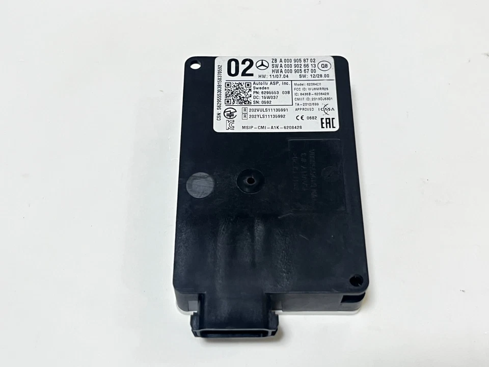 A0009058702 Capteur radar de distance angle mort MERCEDES-BENZ GLC250 - Photo 2/4