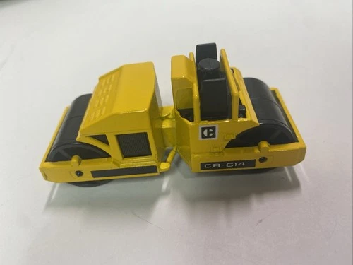 Vintage 1986 Hot Wheels CAT Road Roller w/CB614 & 3 Bars #3853 Workhorses 1/64