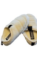 BENCH Ladies White Sherpa Slippers S/M