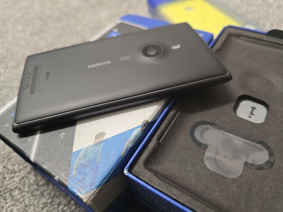  Nokia Lumia 925 Black (Unlocked)16GB Smart Mobile Smartphone - Image 2 of 4