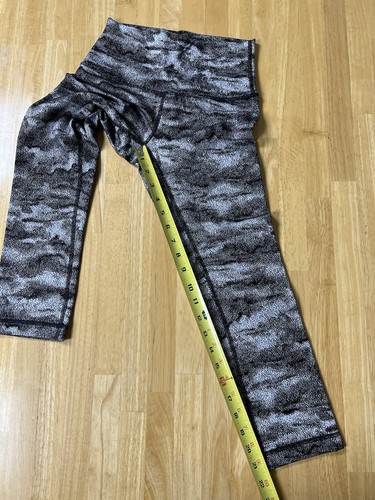 "Legging Lululemon Wunder Under Crop tiro alto 21"" talla 4 Luon Jacquard negro blanco" - Imagen 7 de 14