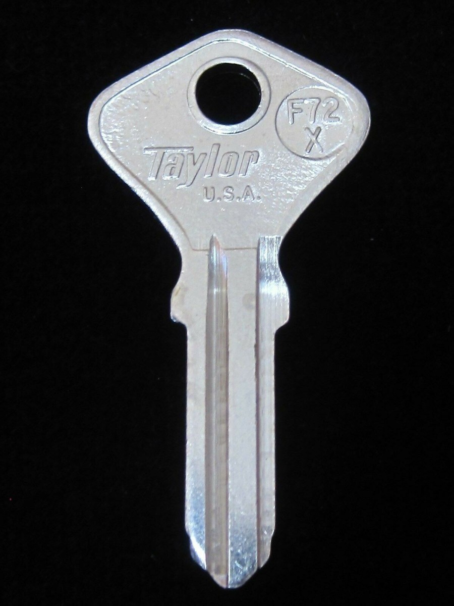 F91C Italian Door Trunk Key 65-90's FIAT FERRARI MASERATI ALFA