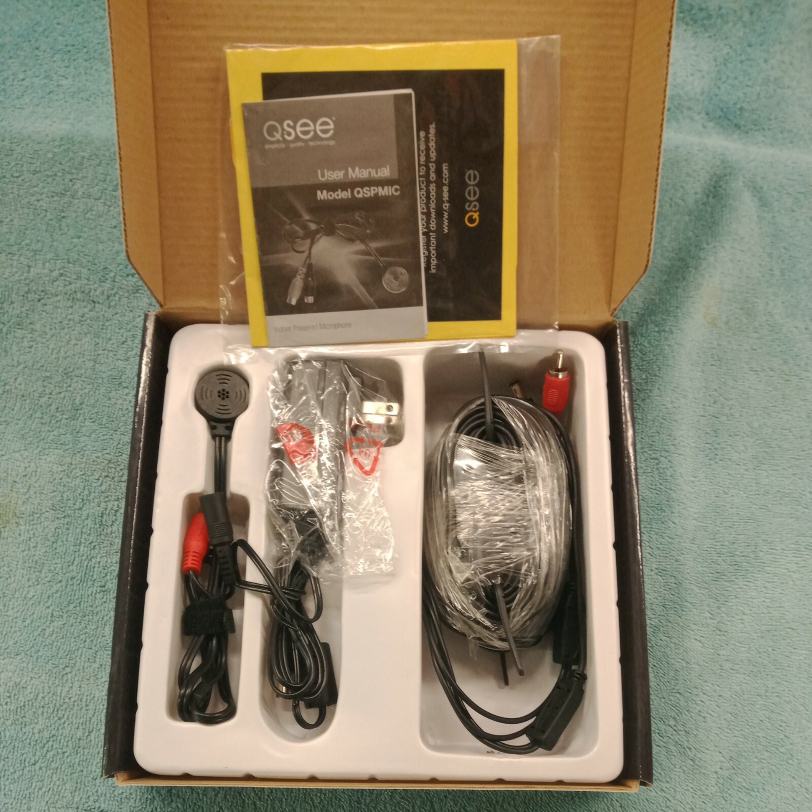 Q-SEE QSPMIC POWER MIC W/ PWR SUPPLY 20 - 30FT Audio Range. NEW open box