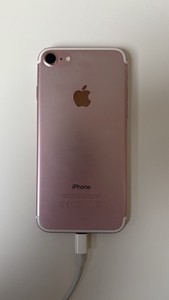 Apple iPhone 7 - 32 GB, Schwarz, ohne Simlock