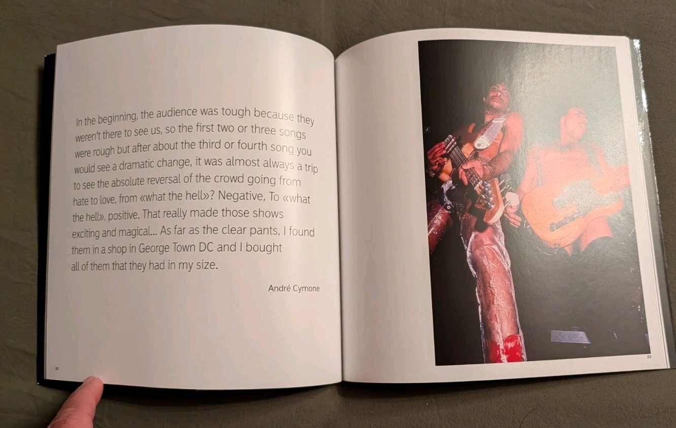 PRINCE First Tour 1979-1980 Never Seen Photos SOFTCOVER ❤️