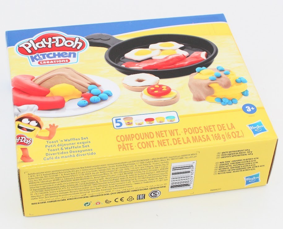 NEW Play Doh Kitchen Creations Toast ‘N Waffles Set 5 Pan Bacon Eggs