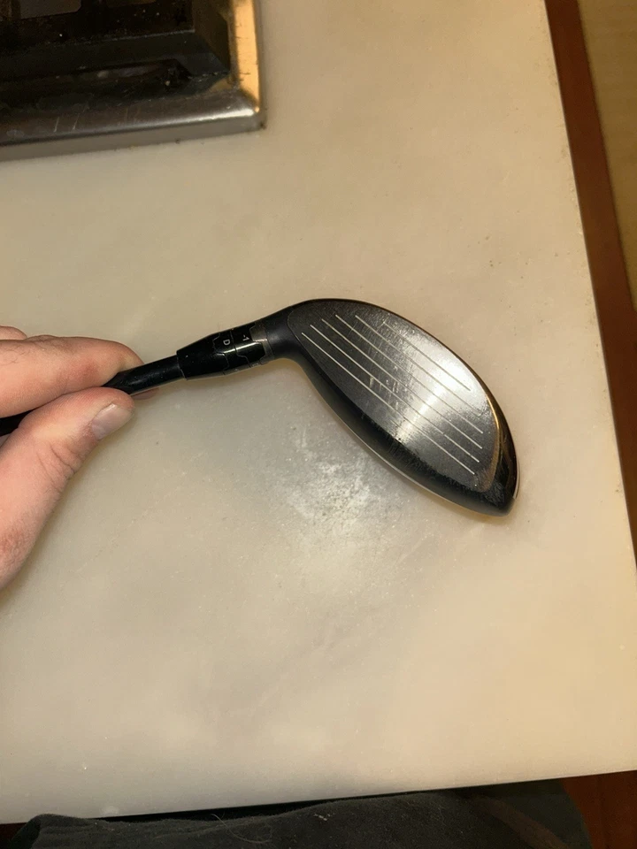 Madera de calle Callaway Paradym Triple Diamond 5 18* 70S rígida derecha sin cubierta Foto 3 de 4