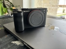 Sony A7C Mirrorless Camera Full Frame body / w battery