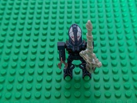 Lego Bionicle Minifigure Toa Mahri Hahli From 8927 (bio021) With Weapon!!