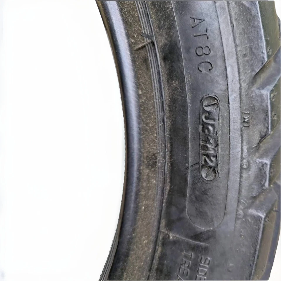 Neumático de moto Am 24 130/80/17 Foto 2 de 4