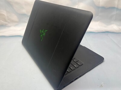 Razer Blade 15” RZ09-195, i7 7th Gen, NO DRIVE, NO CHARGER, DEAD