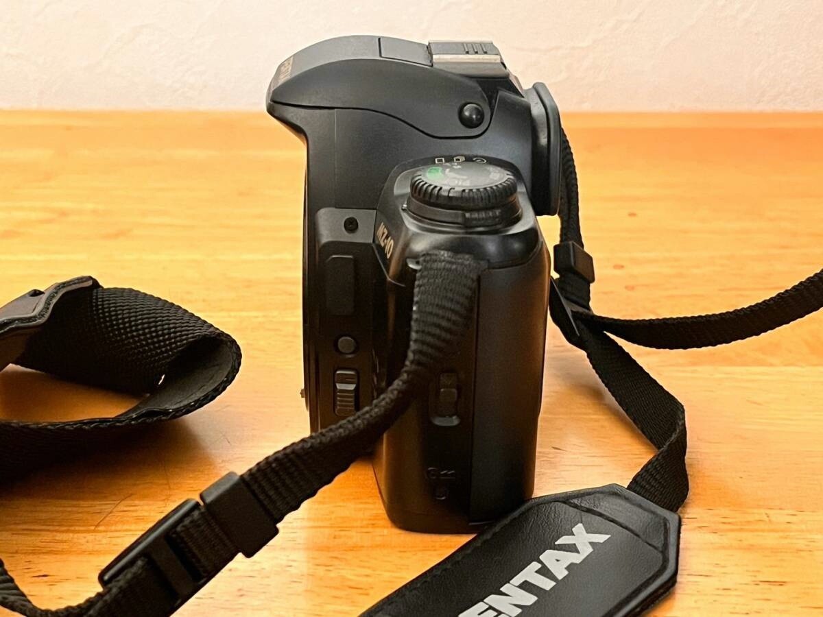 Pentax MZ10 Silver Body 35mm SLR Film Camera From JAPAN PENTAX MZ10