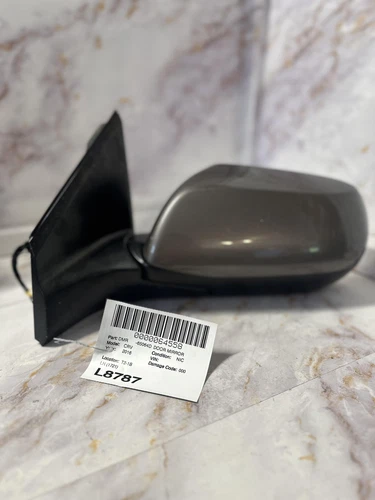 16 HONDA CRV Door Mirror Left