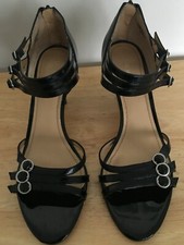 Nine West Black Patent Leather Ladies/Womens Triple Strap Sandals 9.5M, 3" Heel
