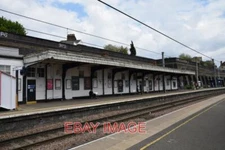 PHOTO  KENTISH TOWN STATION (NETWORK RAIL) . OPENED BY THE MIDLAND RAILWAY IN 18