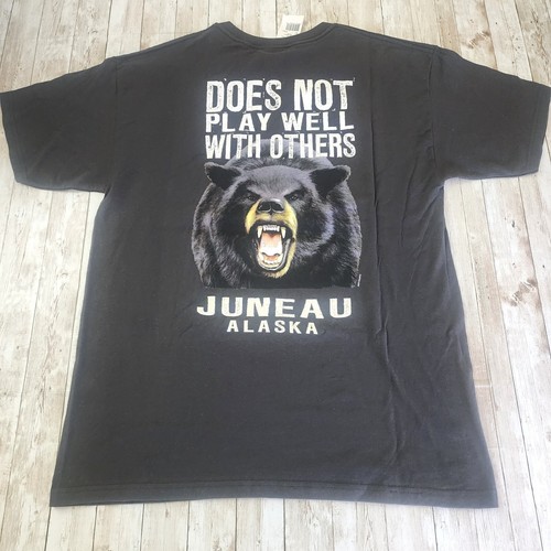 Juneau Alaska Bear Does Not Play Well With Others Men's T-shirt Size Large - Picture 2 of 8