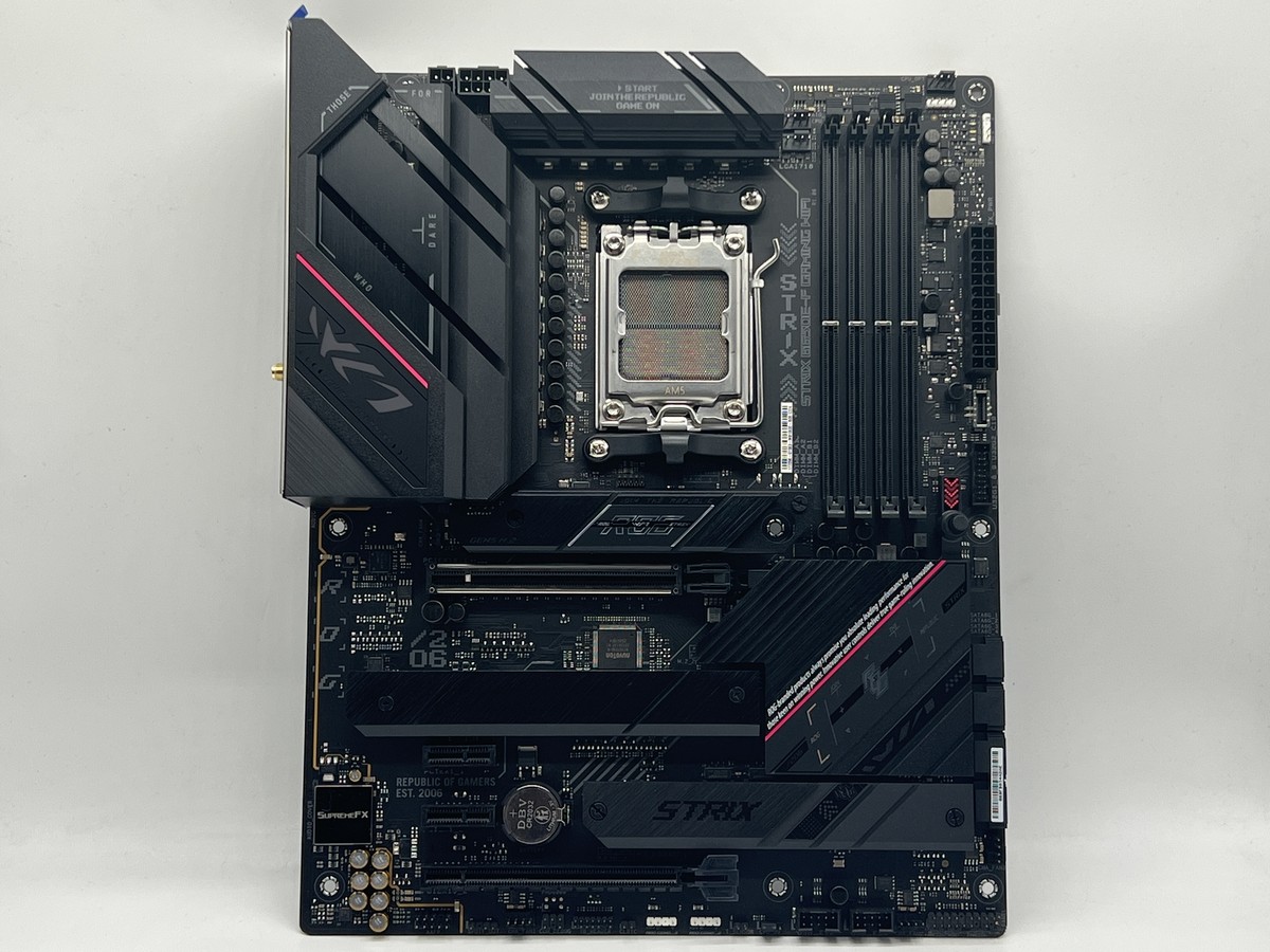 Asus ROG Strix B650E-F Gaming WiFi AM5 ATX DDR5 Motherboard
