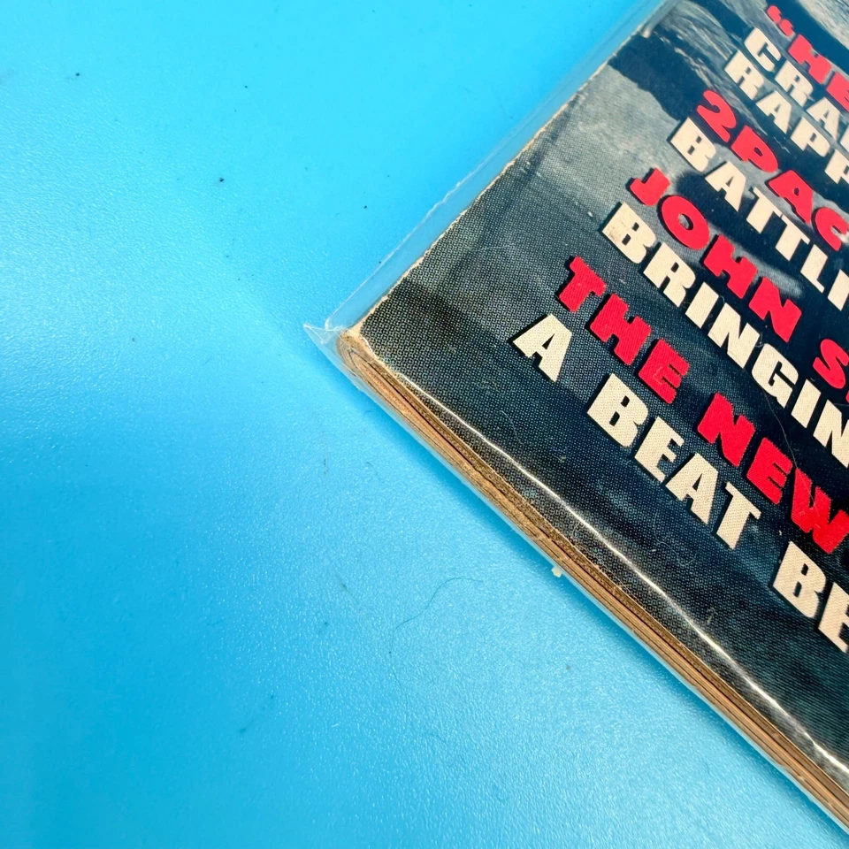 THE SOURCE Magazine Sneaker Guide VG • AUG 1993 • NO. 47 • BIZ MARKIE  Hip Hop - Image 4 of 4