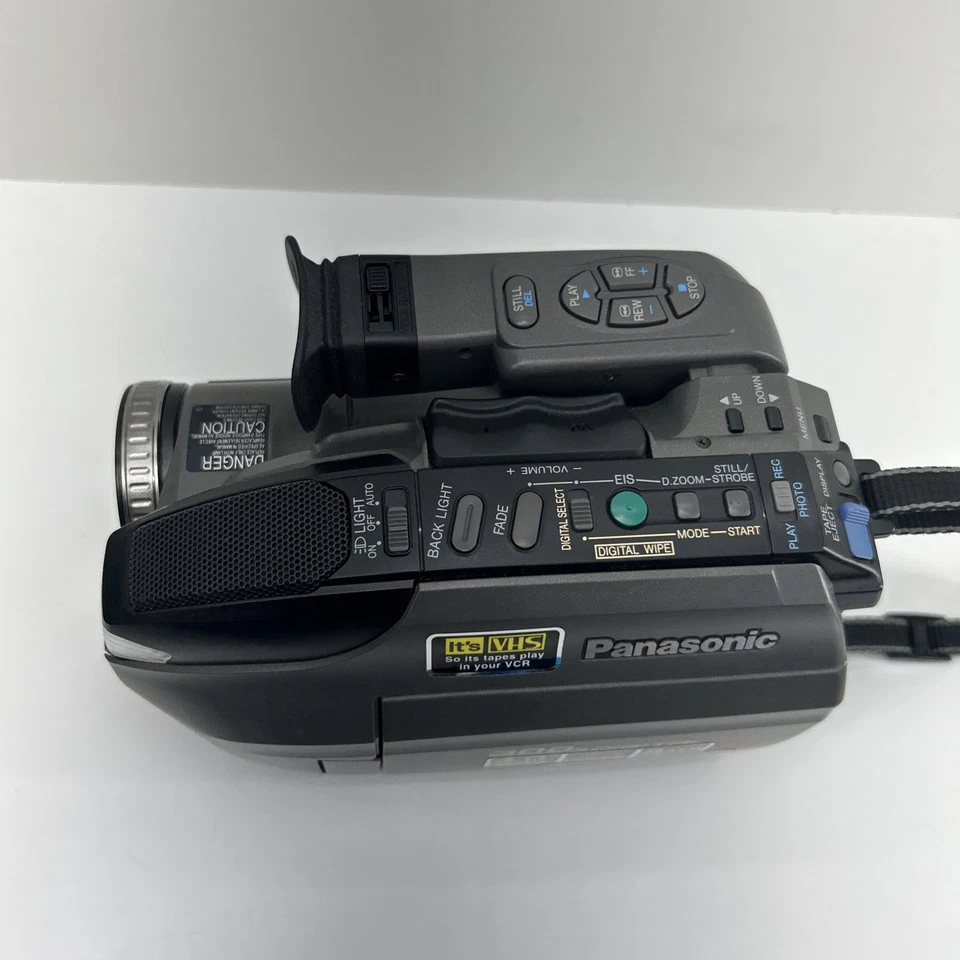 Panasonic Palmsight Palmcorder Pv-L780D With Photoshoot - Image 3 of 4