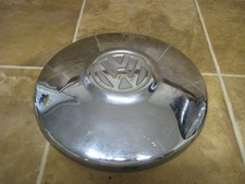 Volkswagen Vw 10 Vintage Dog Dish Chrome Hubcap Oem - Rusty - Dent Volkswagen Vw 10 Vintage Dog Dish Chrome Hubcap Oem - Rusty - Dent