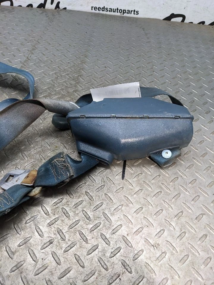 82-92 Cinturón de Seguridad RETRACTOR Chevy S10 GMC S15 Camión Pequeño CONDUCTOR PASAJERO Azul 21 Foto 3 de 4