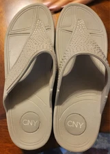 Capelli New York Sandles For Women