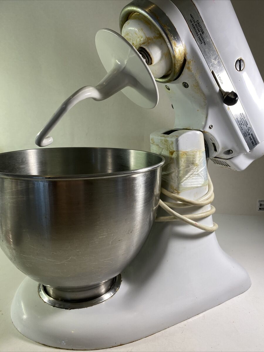 Vintage KitchenAid Hobart Stand 10 Speed Mixer K45SS W/Bowl Vintage KitchenAid Hobart Stand 10 Speed Mixer K45SS W/Bowl