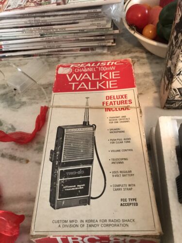 2 TRC-80 1-Channel 100mW Walk-in Talkie W/boxes By Realistic Transceiver - Picture 6 of 9