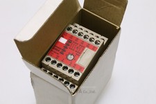 OMRON SAFETY RELAY UNIT NIB G9SA-321-T075 ELEC-I-1430=9K13