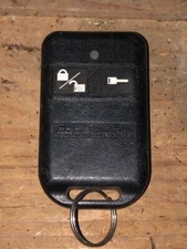 CODE ALARM 4 BUTTON  KEYLESS ENTRY START REMOTE FOB FCC# ELVATCG