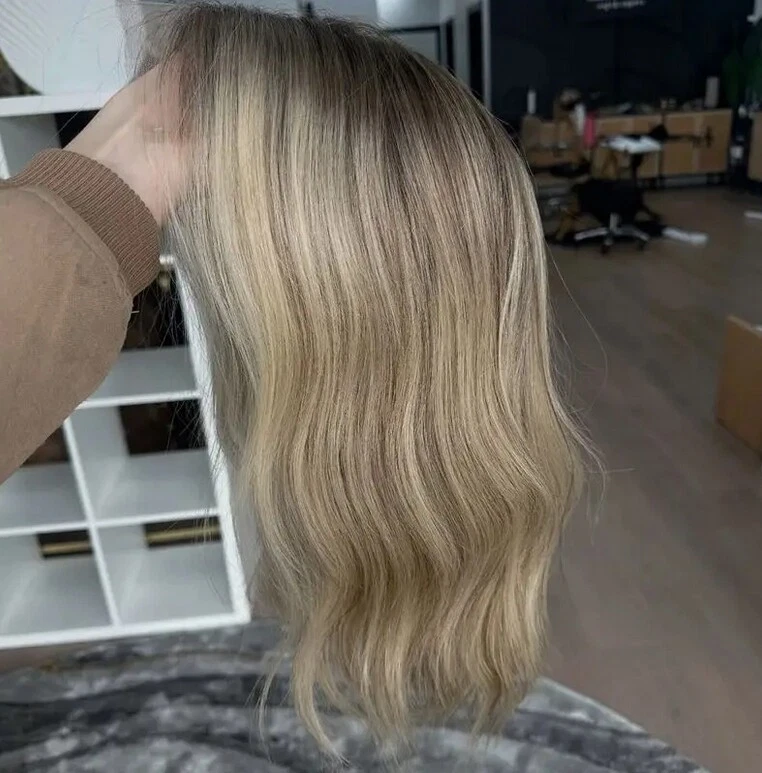 Short Wave Bob Ombre Ash Blonde Lace Front Wig 100% Real Human Hair - Image 4 of 4