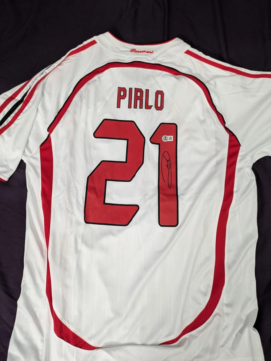 Andrea Pirlo Signed AC Milan Away Soccer Jersey #21 with Beckett