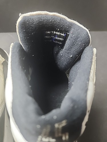 Size 8 - Nike Air Jordan 11 Retro Concord 2018 Men's Shoes Used - Picture 9 of 13