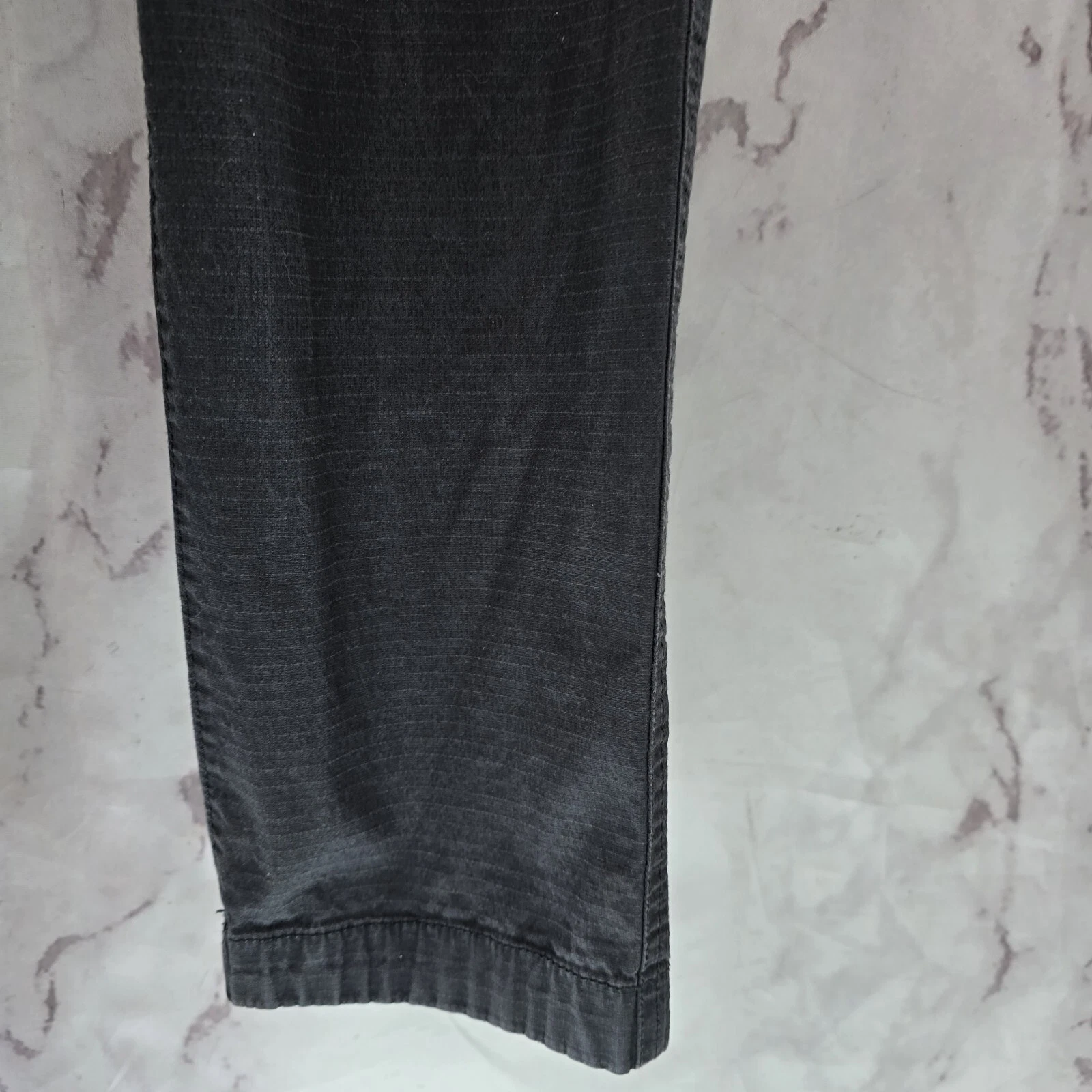 vuori crop organic cotton ripstop high rise pants