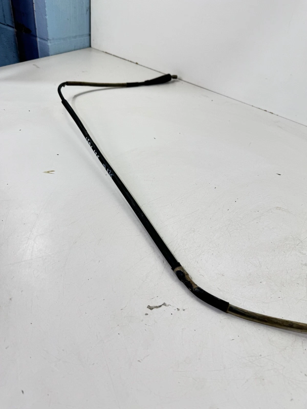 2004-2008 HONDA CRF450R OEM FRONT BRAKE LINE 45125-MEN-003 #133