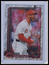 2025 Topps #696 Nick Martinez Holo Foil