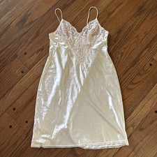 Vintage 80s Ivory Pink Lace Slip Top Sz 36 S Fairy Princess Coquette Nightgown