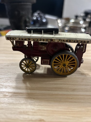Two Fowler Showmans Diecast Traction Engines No9 - Picture 2 of 24