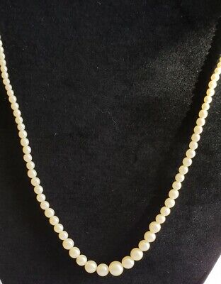 Pearl Vintage Signed Necklace Evoke 18 Pearl Vintage Signed Necklace Evoke 18