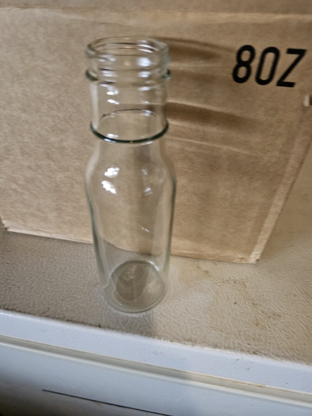 12 8oz glass clear bottles