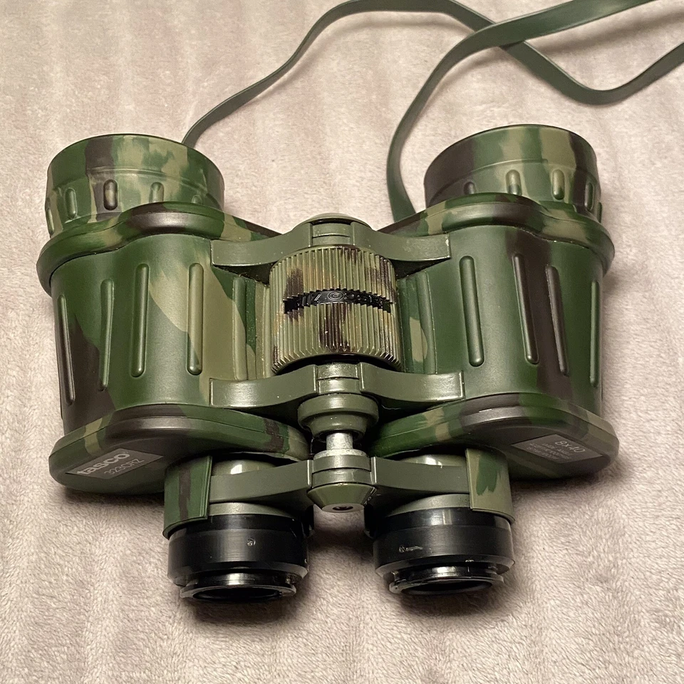 Binoculares gran angular TASCO ZIP Army OD verde oliva Drab 223RZ 10x50 con estuche Foto 2 de 4