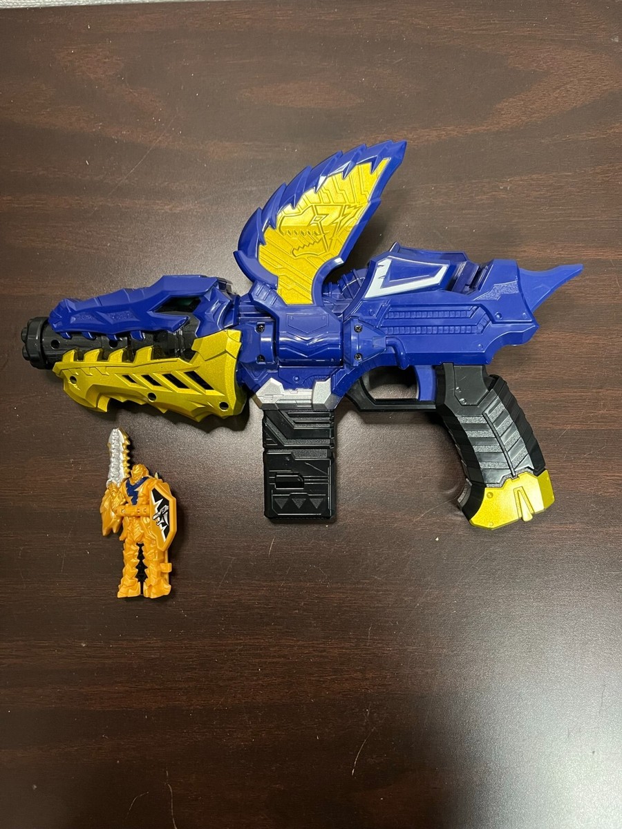 Power Rangers Dino Fury Ryusoulger DX Gold Mosa Blaster Changer