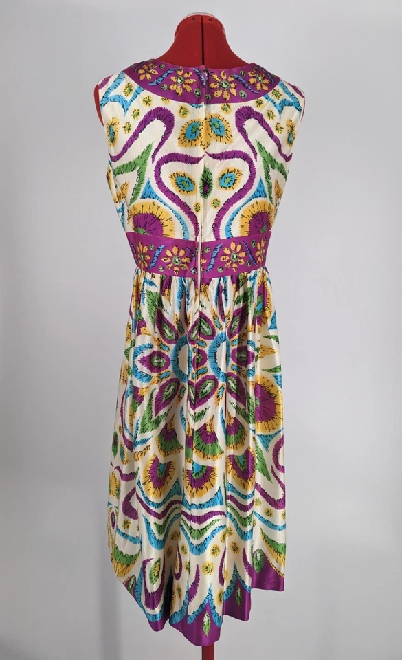 Vestido Victor Costa Romántica De Colección Años 60 Mod Era Espacial Op-Art Multicolor 34" Foto 3 de 4