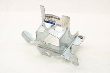 New Oem Ford Battery Tray Bracket 5s4z6e042aa Focus 05-11 Transit Connect 10-13 New Oem Ford Battery Tray Bracket 5s4z6e042aa Focus 05-11 Transit Connect 10-13