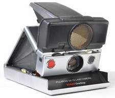 Vintage Polaroid SX-70 Land Camera Sonar One Step Instant Folding Camera