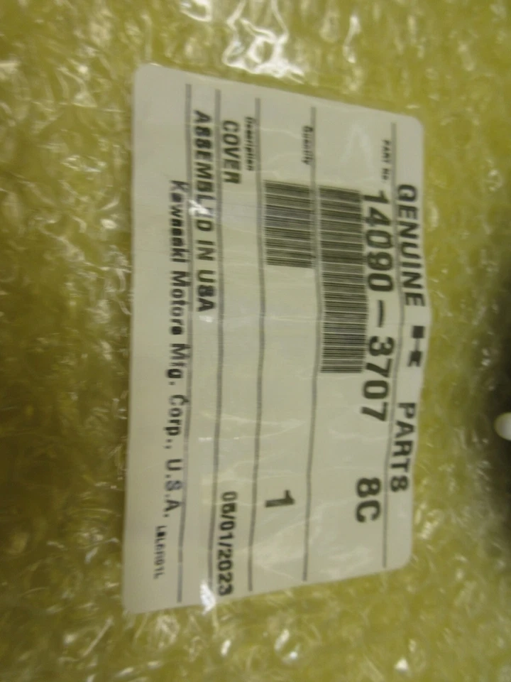 NOVO FABRICANTE DE EQUIPAMENTO ORIGINAL KAWASAKI JET SKI 750SX 750 SX SXi PRO TAMPA DA PORTA DO GÁS COMBUSTÍVEL TAMPA DO NARIZ - Imagem 3 de 4