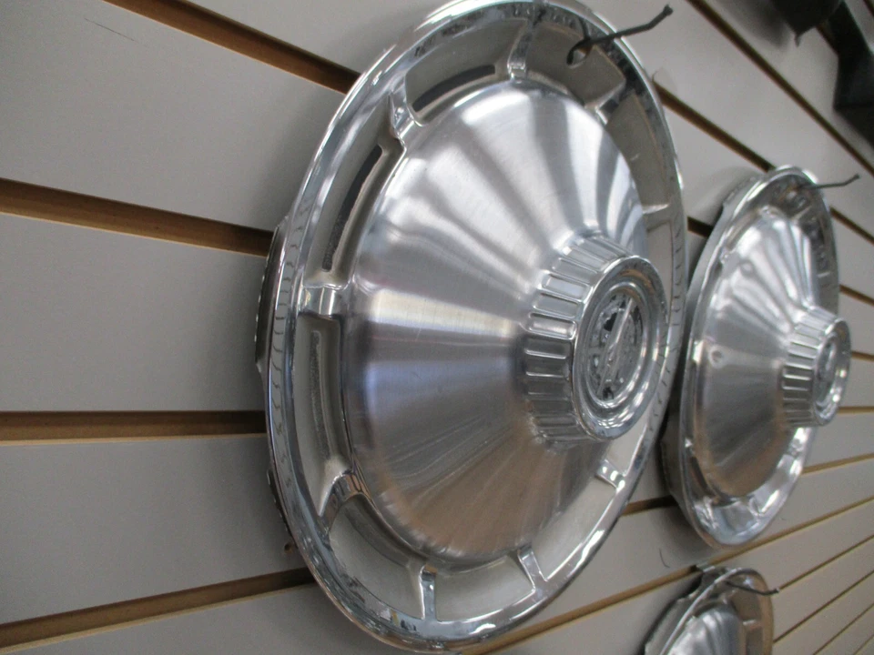 1965 OLDSMOBILE Cutlass F85 88 Jetstar 98 колеса крышки ступицы OEM набор - Изображение 3 из 4