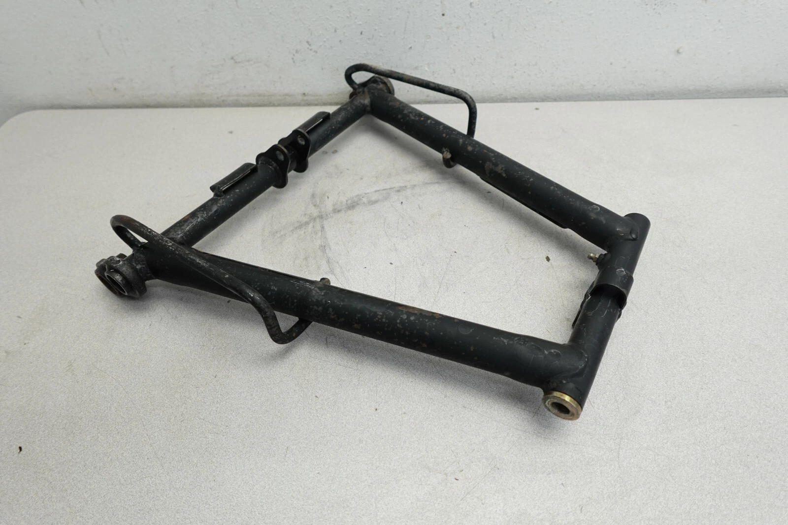 2004-2005 Ski-Doo OEM Front Swing Arm Suspension Summit Adrenaline